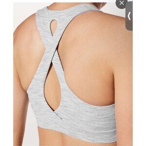Lululemon Time to Sweat Bra Athletic womes size 2 color gray cross back design
